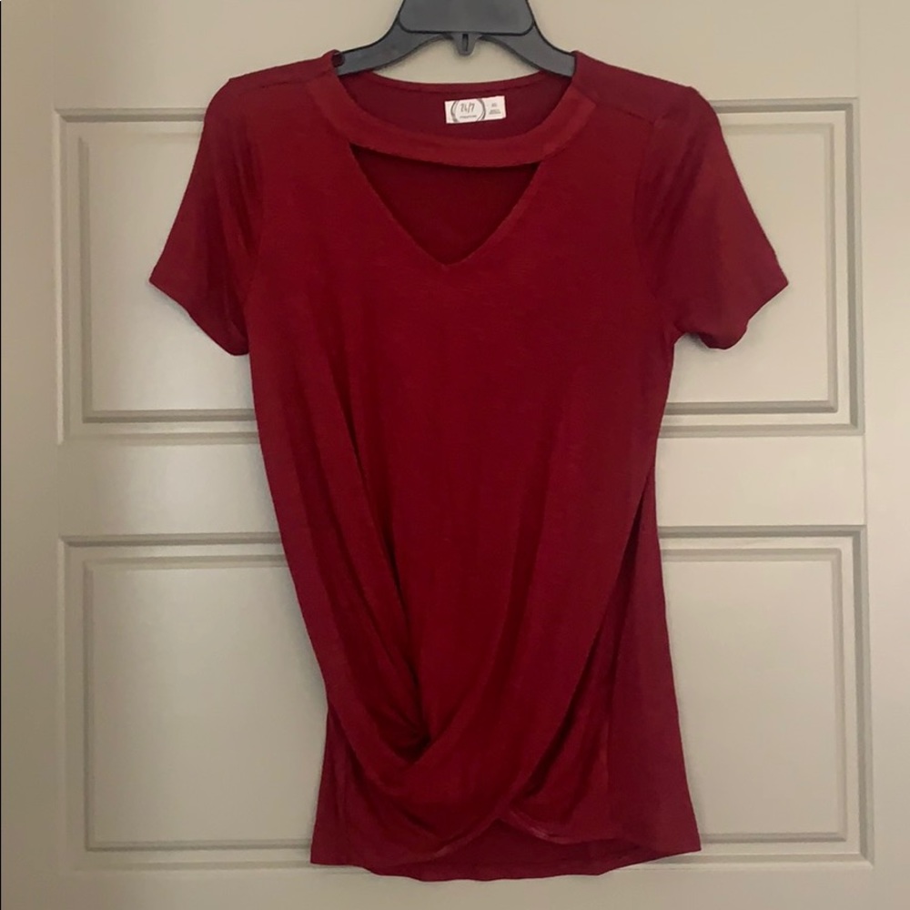 Maurices shirt